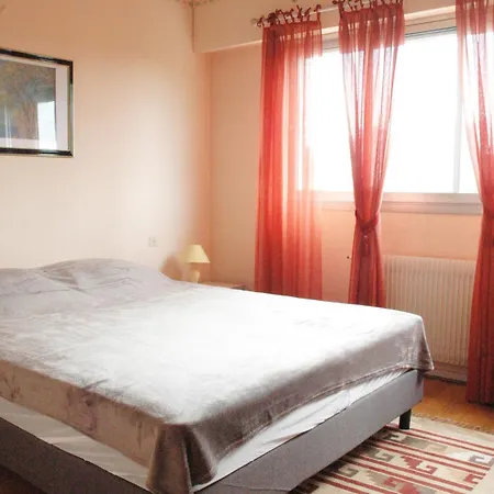 Large And Quiet 3 With Terrace And Parking Apartman *